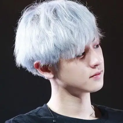 夏天男生最潮染色发型 爷爷灰奶奶灰银灰色染发图片