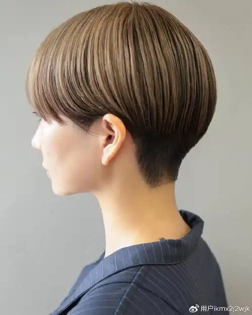 今日流行新风尚:后脖起发脚的女士短发|短发|发型|女士_新浪新闻