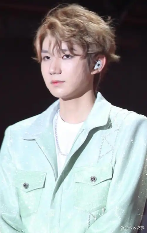 王源生图评论翻车了,二字是三小只里路人缘最好的吧!