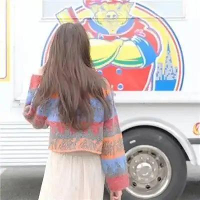 最新长发女生背影头像唯美好看时间治好的全是皮外伤