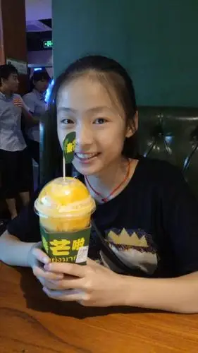 宇宙无敌美少女