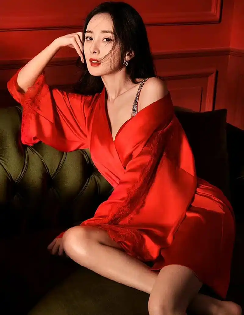 杨幂的睡衣大赏,这腿也太美了