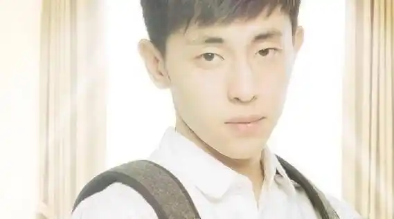 邓伦:可爱幽默的男演员,出道却与众不同,努力幸运都重要_电视剧_节目