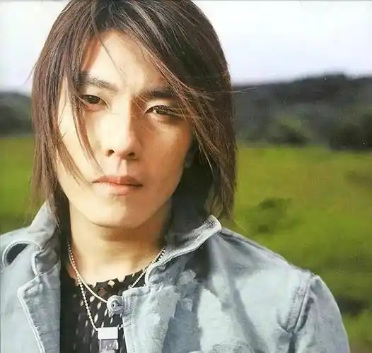 情歌王子阿杜宣布复出!