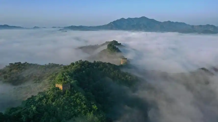唐山遵化长城晨景美如画