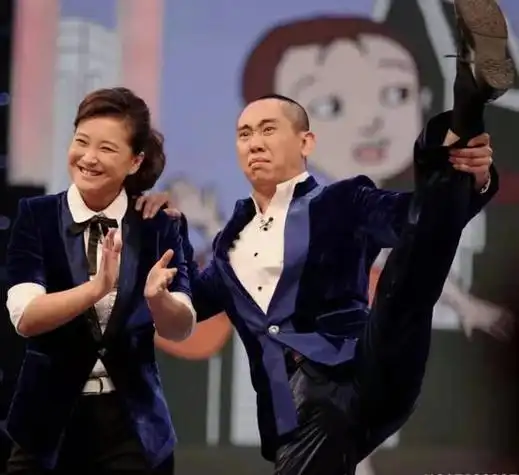 贾玲抛弃了多年的搭档白凯南,他们现在的关系如何了?