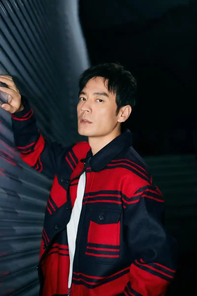 光洁: 2019年,是你出道20周年,也是洁光片羽与你相遇的第15个年头.