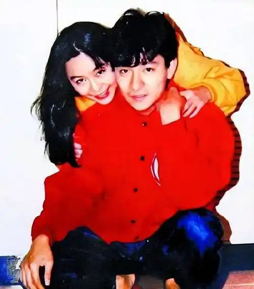 刘德华与朱丽倩的婚姻中,朱丽倩付出了很多_关系_女人_喻可欣