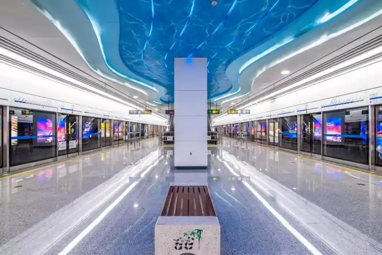 高清美图来了成都地铁510号线竟然这么美