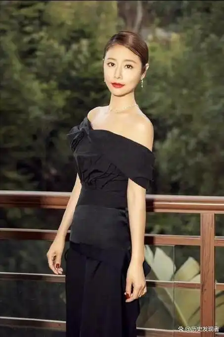 这竟然是林心如?与霍建华结婚8年,终究走上了另一条路