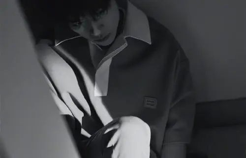 超帅易烊千玺壁纸_帅气偶像易烊千玺