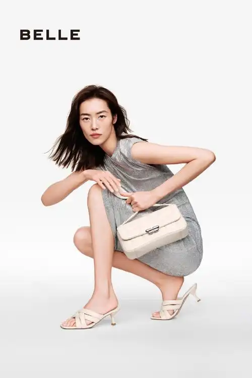 呼吸青春##百丽品牌代言人刘雯