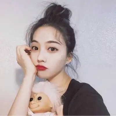 qq头像女生气质唯美元气满满的唯美气质女神