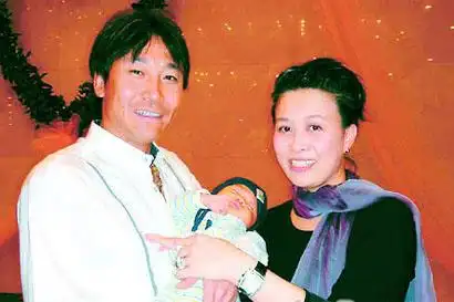 那英与高峰未婚先孕