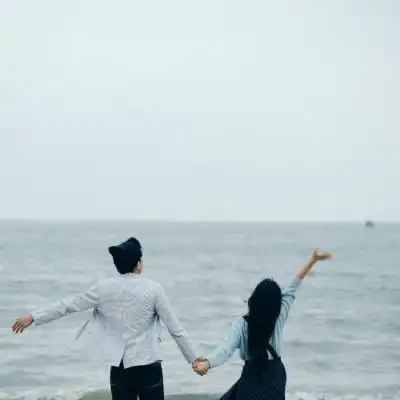 相关标签 情头cp可爱幸福一男一女两张一组 内容简介 一组海边情侣