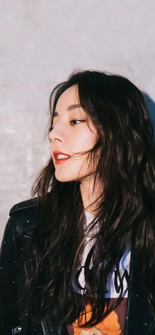 明星迪丽热巴超美头像及壁纸大全