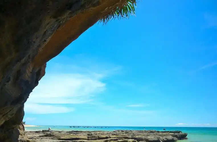 涠洲岛石螺口海滩