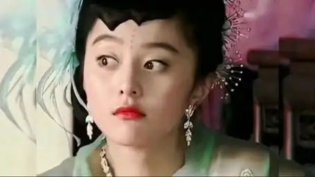 21岁的范冰冰演的婀娜公主,又可爱又有演技