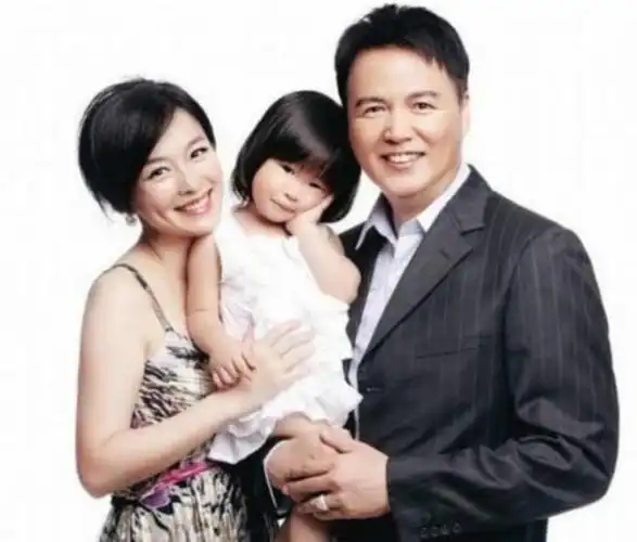 张庭做试管张庭为林瑞阳做9次试管婴儿扎1000多针