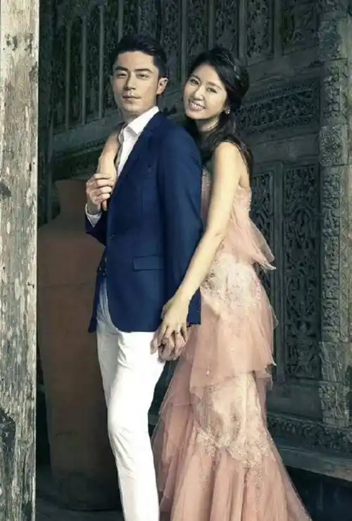 为什么林心如不敢和霍建华离婚?不是因为爱情,而是离婚成本太高