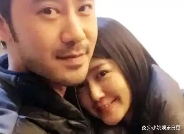 陈亦飞,40岁仍魅力不减,与谭维维恩爱无子女,生活美满