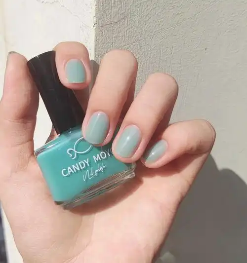 炎炎夏日必备的冰凉06薄荷色美甲9799