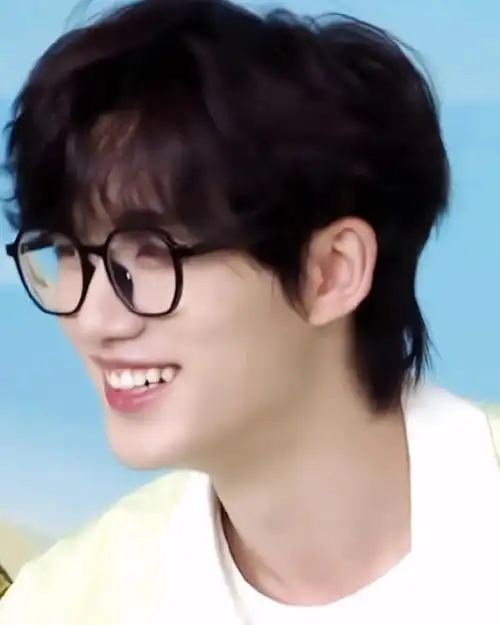 丁程鑫戴眼镜好奶##果然是时代少年团的心头镜##女大