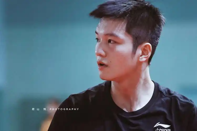 小胖樊振东就是最可爱的男孩子