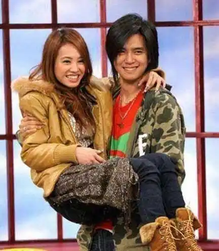 原创"性感舞娘"蔡依林的坎坷情史,和她爱过的11个著名前男友_周杰伦