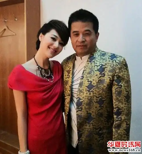 星光大道前主持人毕福剑的起起伏伏