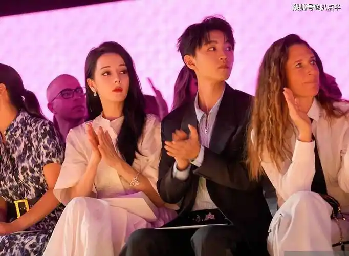 与景甜成"豪门姐弟":贵圈类似的cp不少,一对比一对养眼_王一博_杨幂