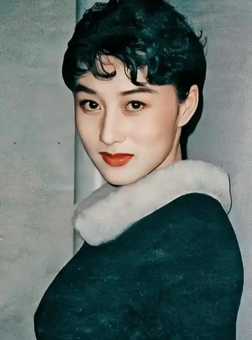 原创利智有多厉害吃醋后一个举动让李连杰30年不敢碰其她女人