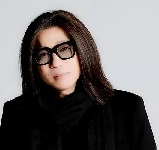 歌手郭峰的"销声匿迹",是整个乐坛的损失和悲哀