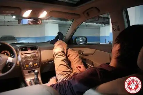 夏天开车5大值得注意的地方