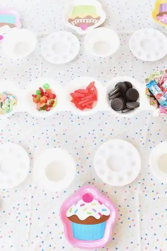 cupcake wars birthday party   free party printables!