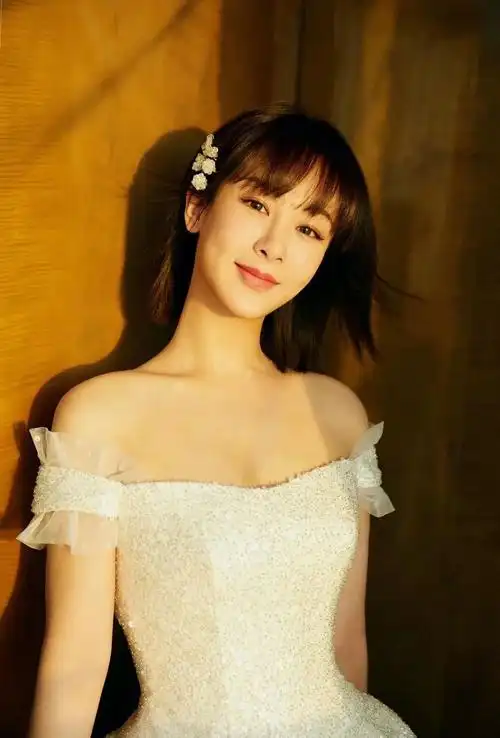 2021第13天92守护支持美丽善良的杨紫92