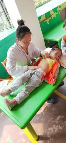 亚迪小三班第七周——健康体检,呵护成长