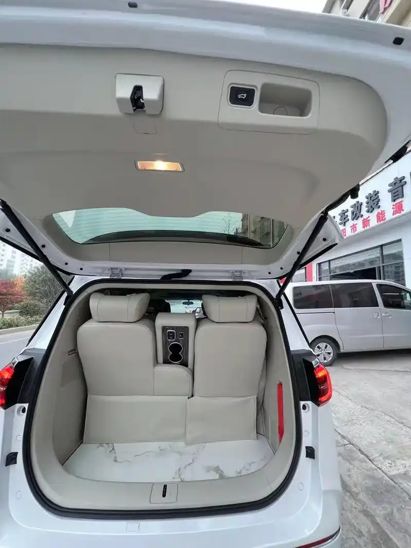 别克gl8653t改装效果图