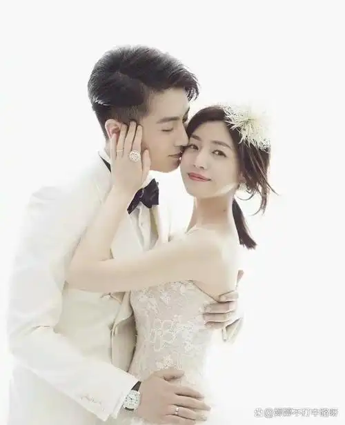 520真的是个甜蜜的好日子 看看明星们拍摄的婚纱大片