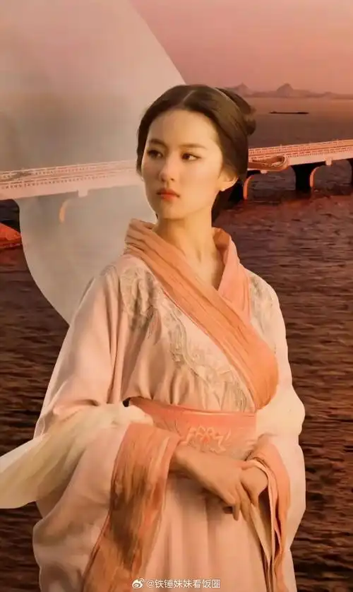刘亦菲怎么不多演古装剧啊?早期战国袍明明很惊艳