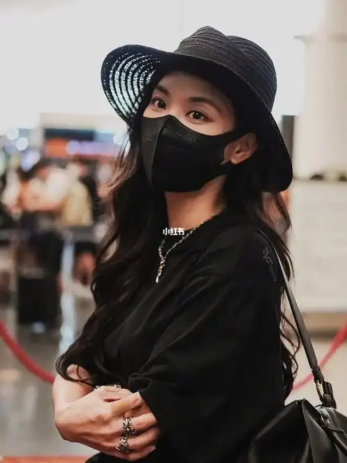 王霏霏新鲜机场图