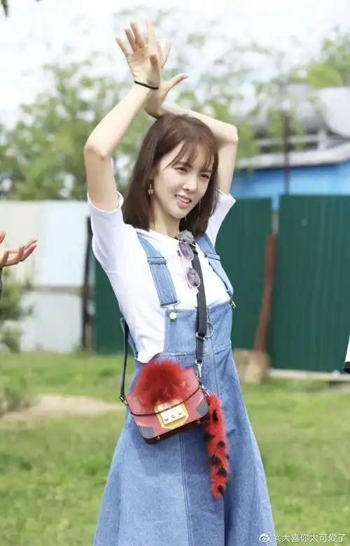 金晨现在是不是太瘦了