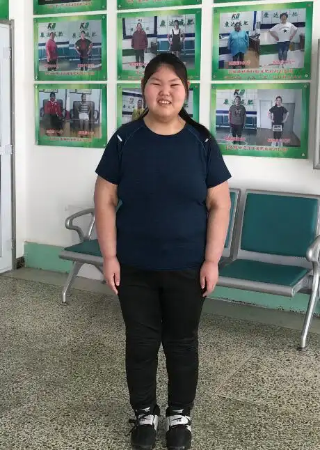 刁丽丽在长春康达减肥150斤和父亲开心回家过年