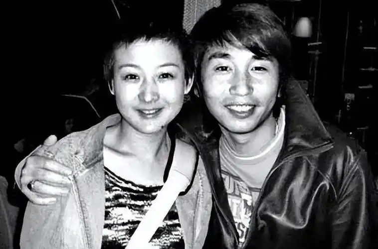 演员朱娜:裸婚嫁给沙宝亮,为爱付出全部,20年青春换来了什么?