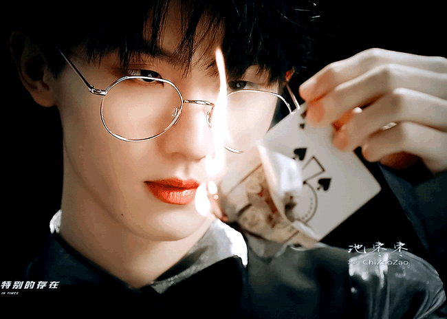 马哥是双眼皮,内双普通时候看着像单眼… - 半次元 - acg爱好者社区