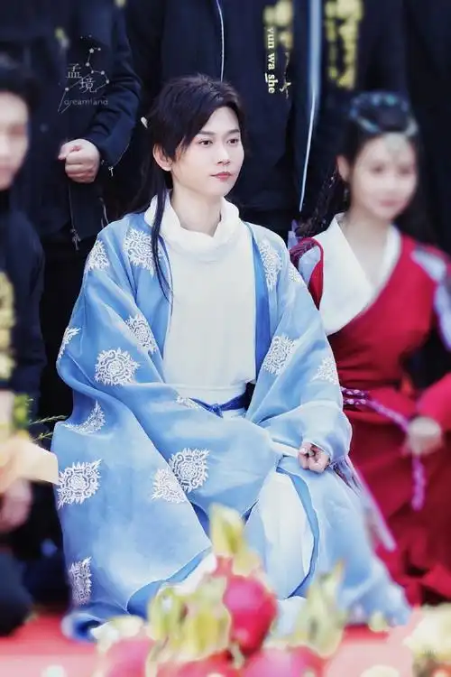 孟鹤堂德云瓦舍