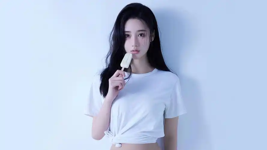 长发 白色衣服 雪糕 高清 桌面 壁纸高清大图预览1920x1080_美女壁纸