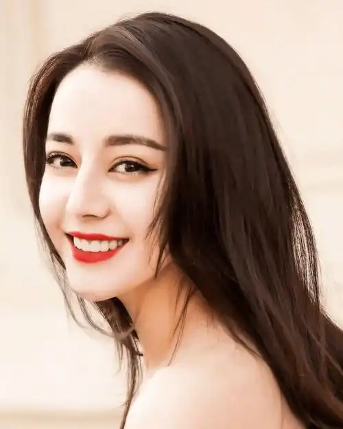 迪丽热巴,年少成名的不容易