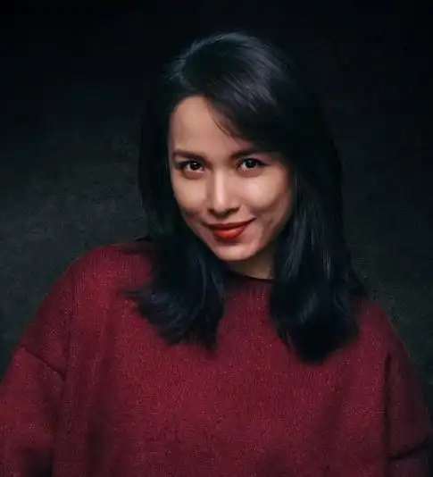 罕带妆出镜美得惊艳和老公超有夫妻相|靳东|李佳|毛衣_新浪新闻