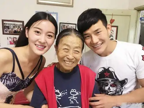 小兵张嘎的娇妻竟是"丑娘"张少华的孙女